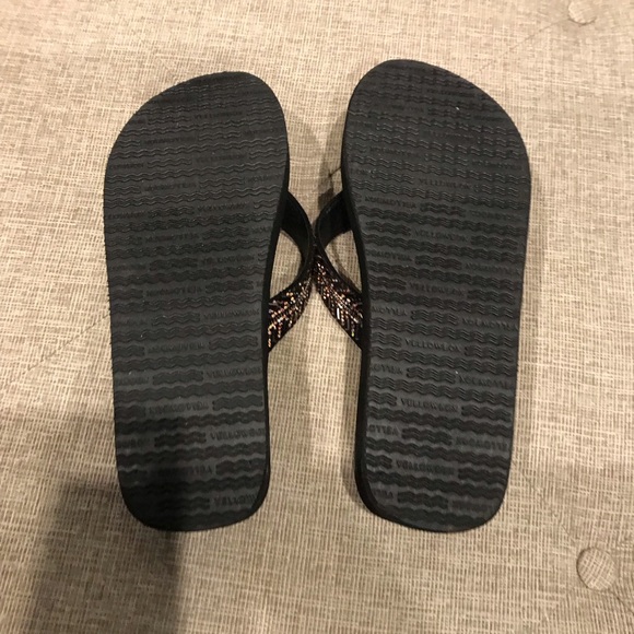 Women’s Yellow Box flip flop - Picture 3 of 3